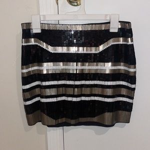 NWT Small black/gold/white Sequin Express Skirt